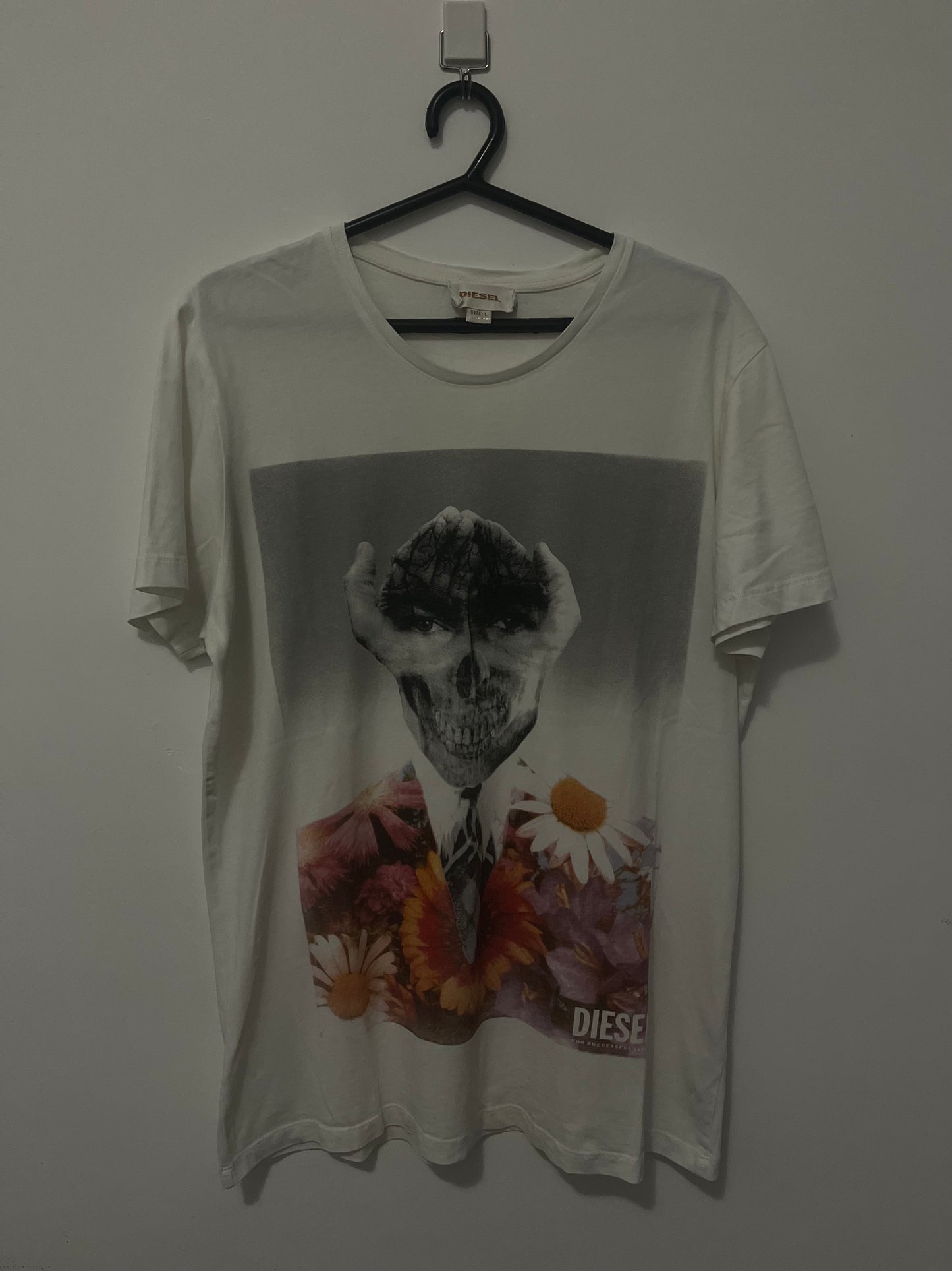 Camiseta Diesel - Skull & Daisies
