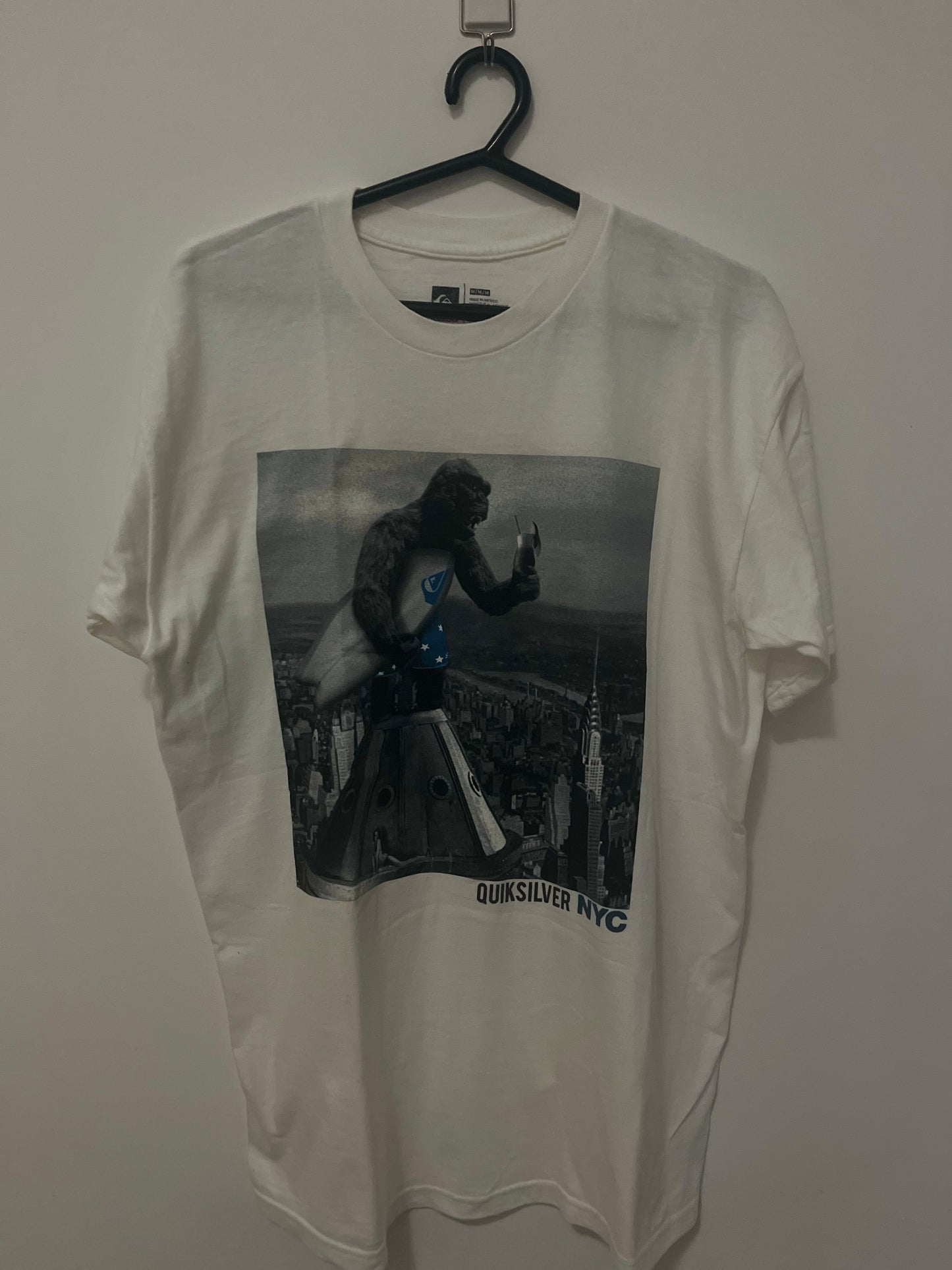 Camiseta King Kong NYC - Quicksilver - NOVA