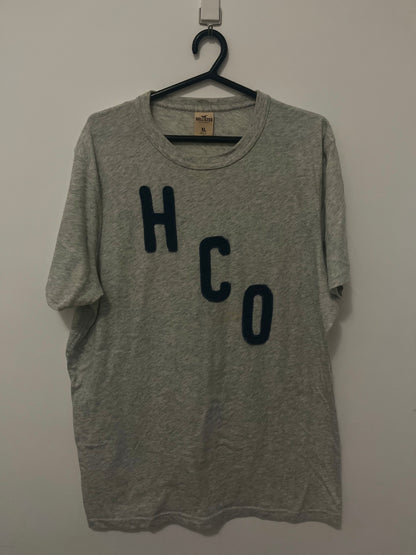 Camiseta Hollister HCO - Cinza