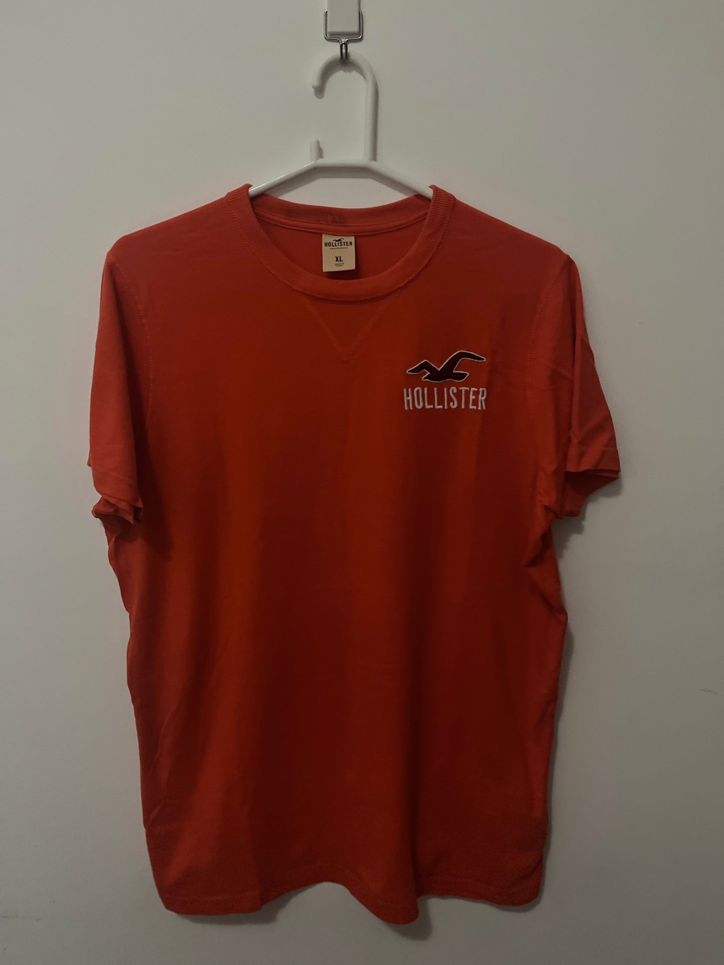 Camiseta Hollister - Laranja