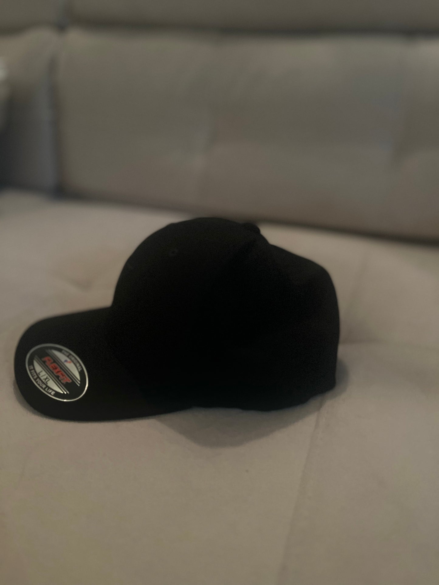 BONÉS VARIADOS - $ 20 Cada