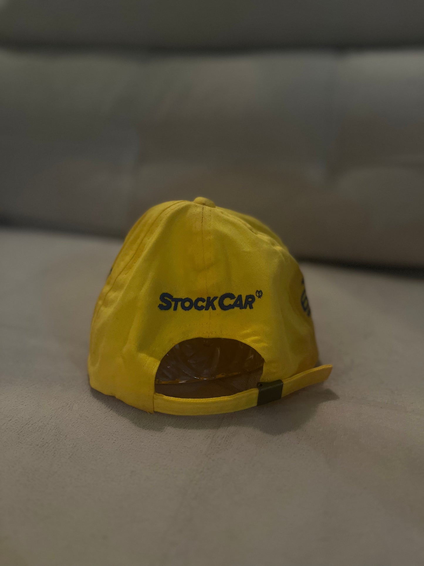 BONÉS VARIADOS - $ 20 Cada