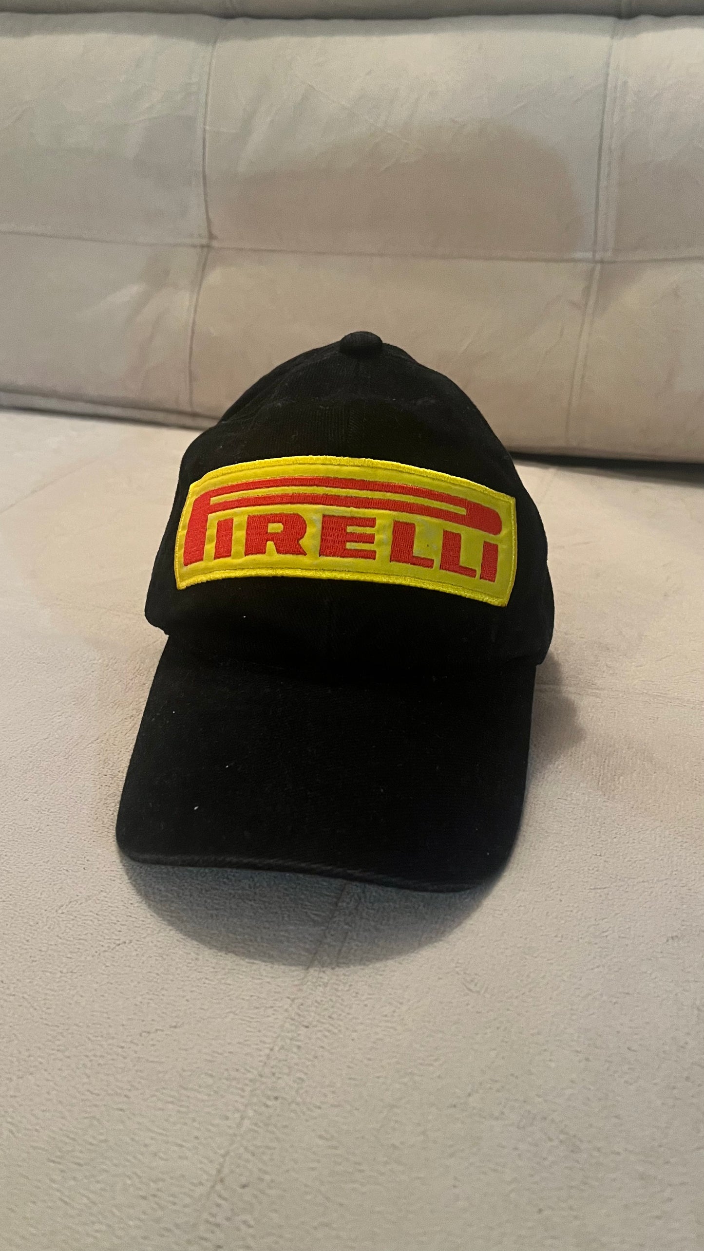 (Automobilismo) Boné Pirelli
